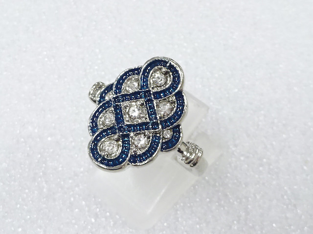 Japanese Kimono / Antique Accessories Metal